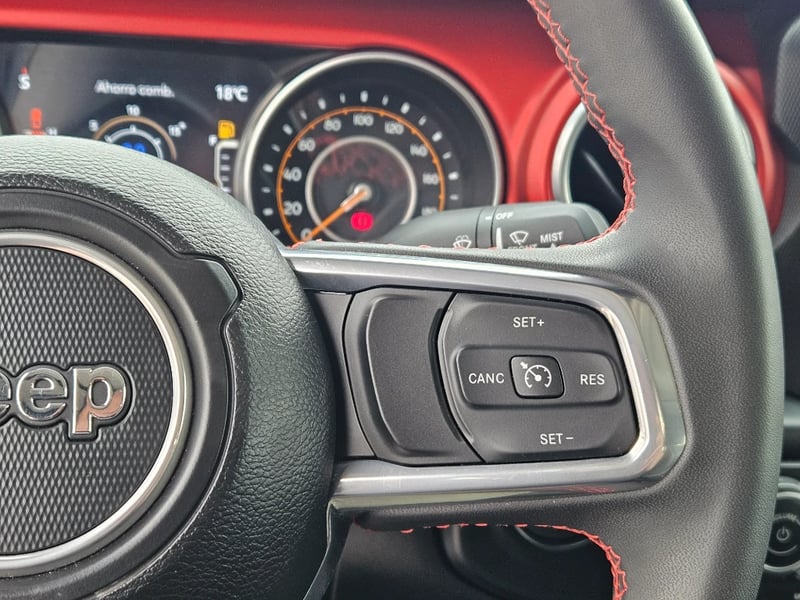 Jeep Gladiator 2024 - Imagen 17 de 20
