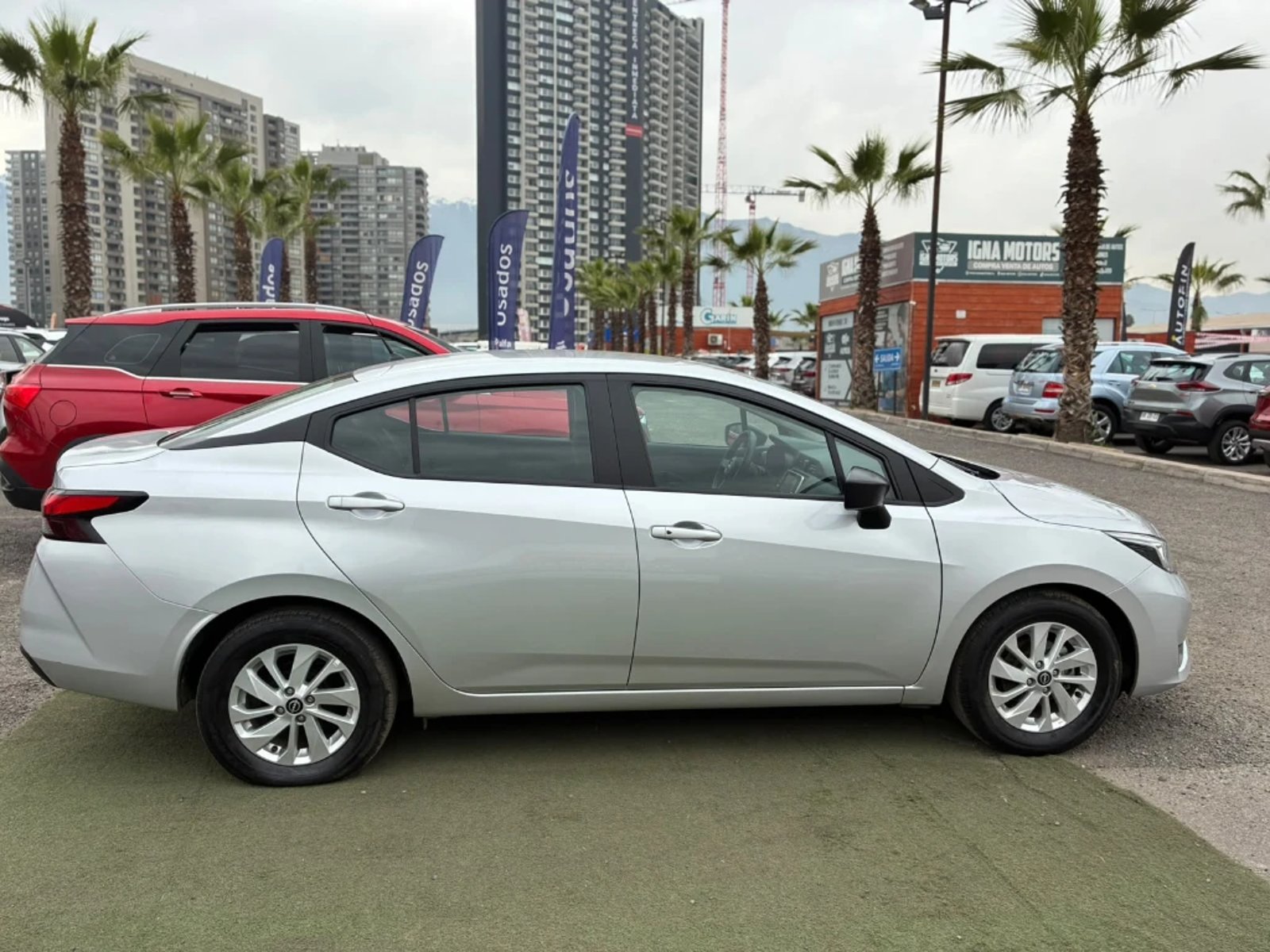 Nissan Versa 2025 - Foto 4 de 20