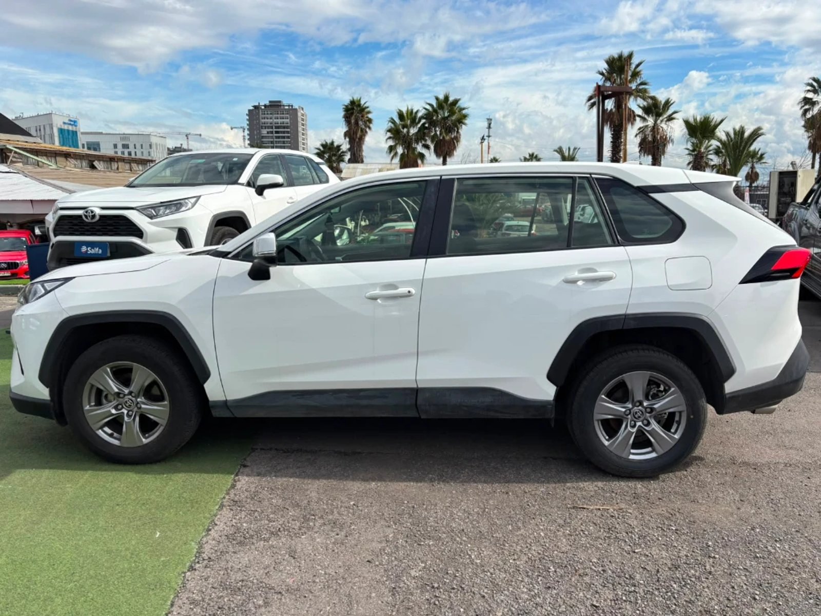 Toyota Rav4 2025 - Imagen 10 de 20