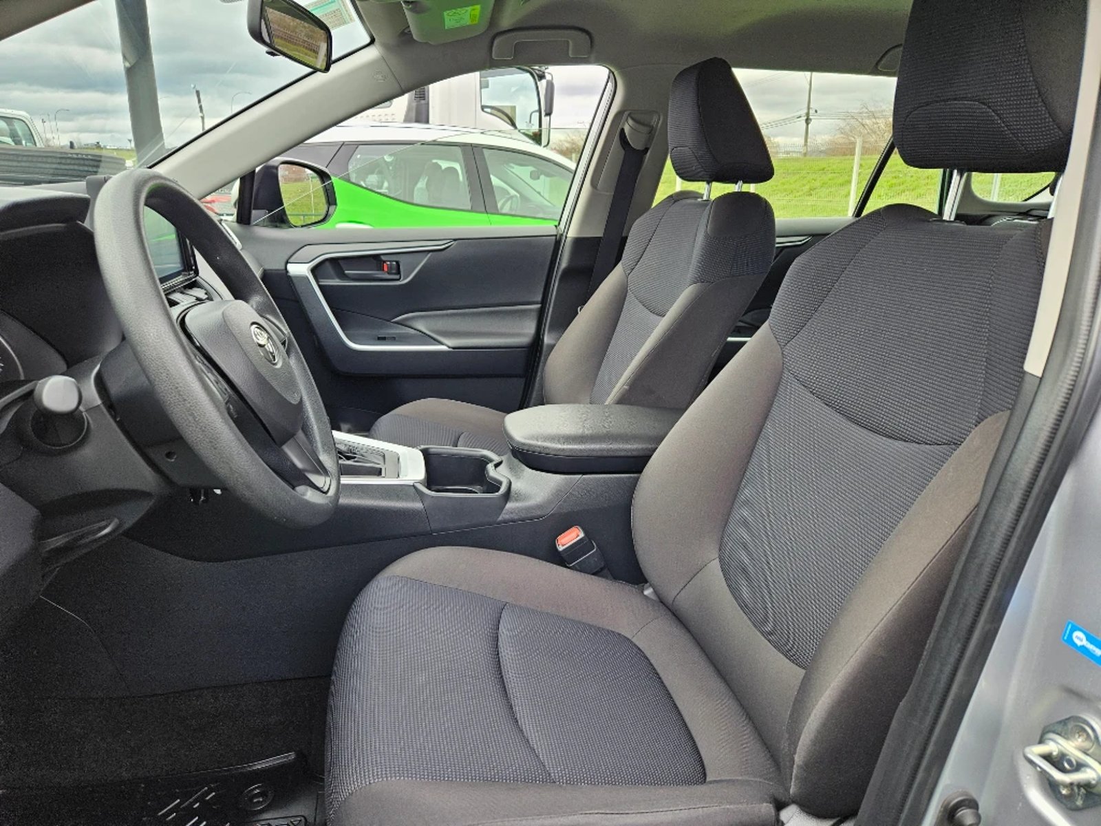 Toyota Rav4 2025 - Imagen 17 de 20