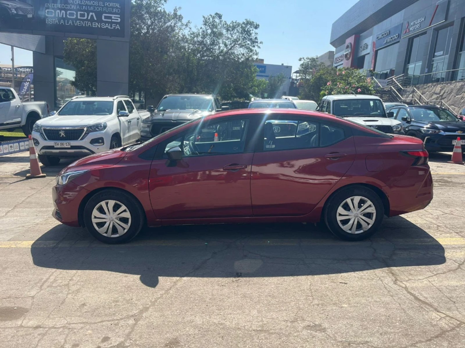 Nissan VERSA 1.6 SENSE 4X2 MT 4P 2023 - Imagen 9 de 20