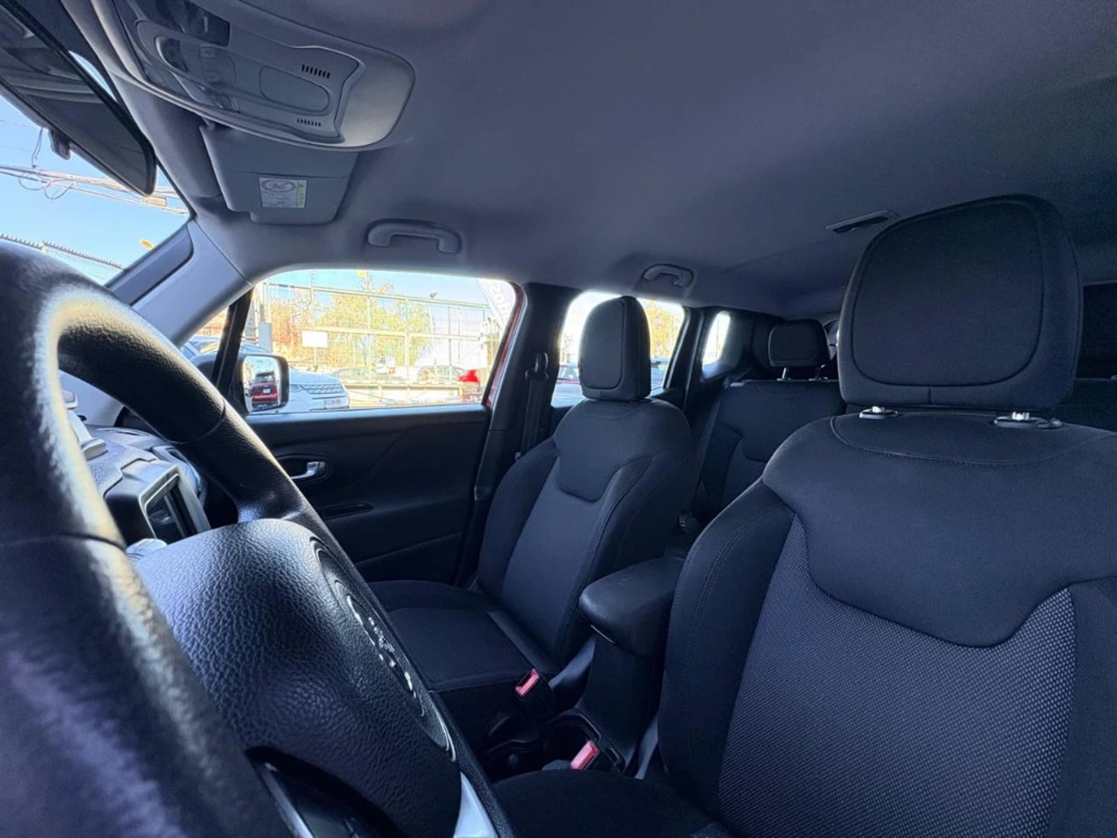 Jeep Renegade 2019 - Imagen 16 de 20