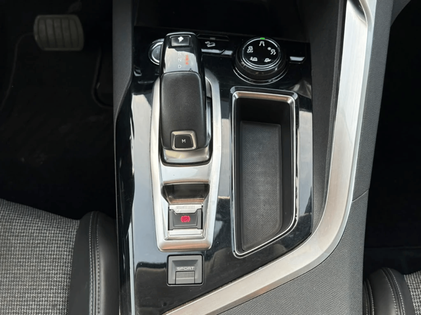 Peugeot 5008 2018 - Imagen 16 de 20