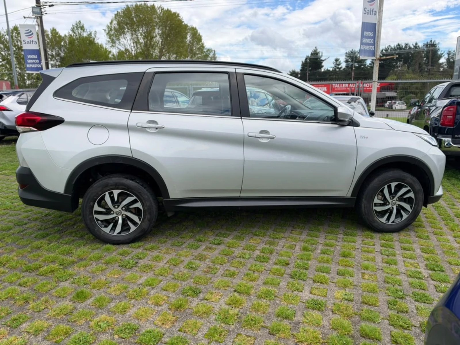 Toyota Rush 2023 - Foto 4 de 20