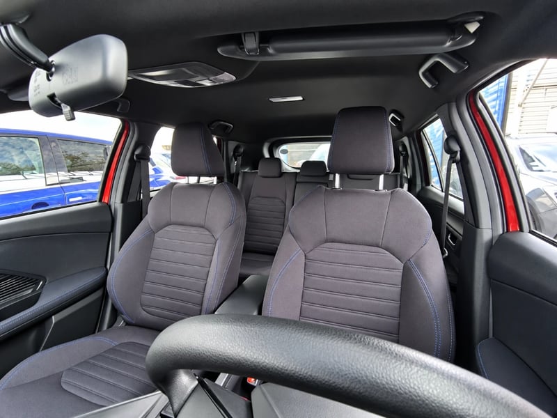 Toyota Yaris cross 2025 - Imagen 18 de 20