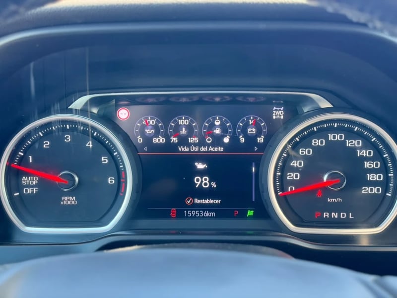 Chevrolet Silverado 2020 - Imagen 12 de 20