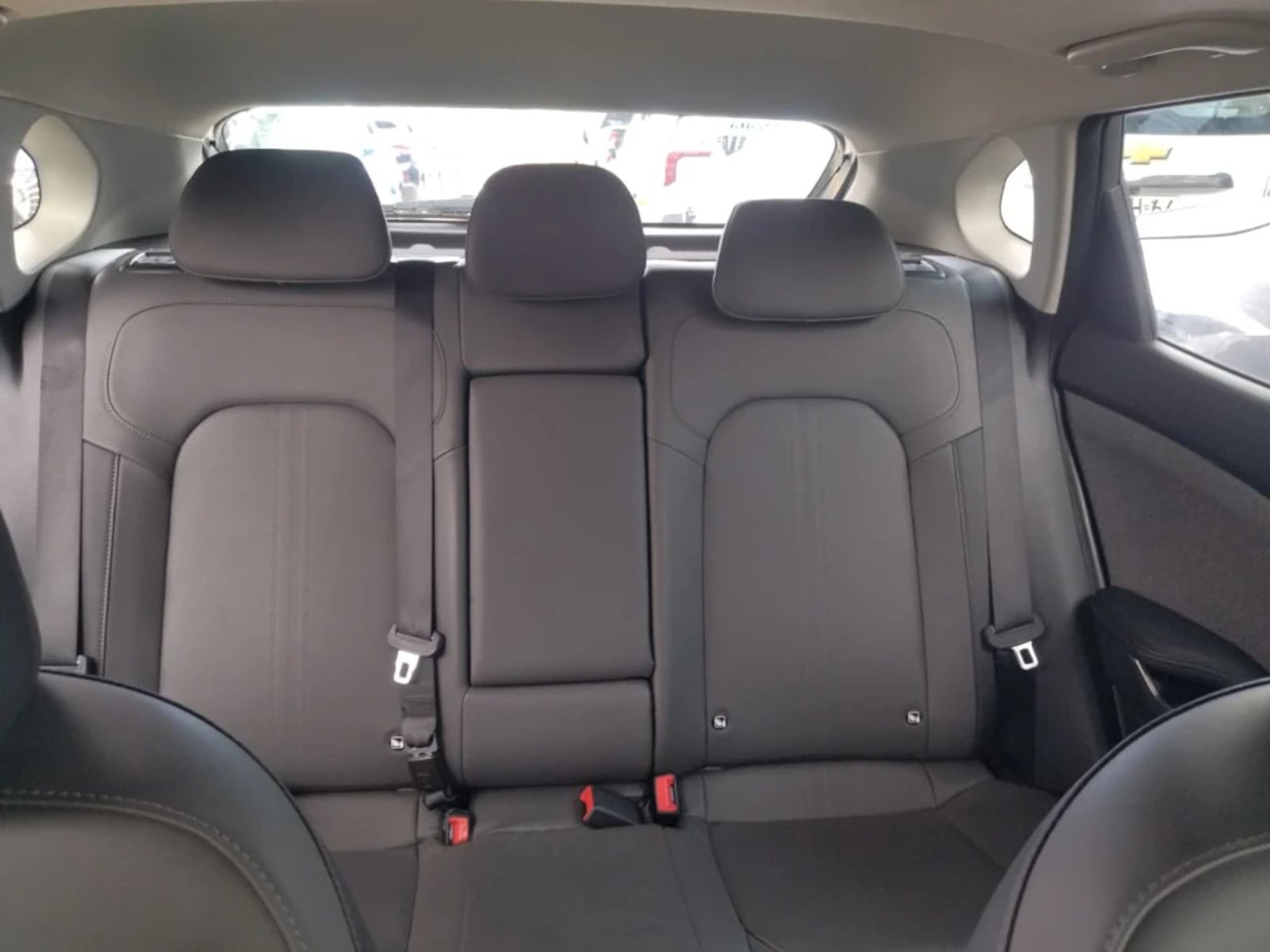 Kia K3 2025 - Imagen 18 de 20