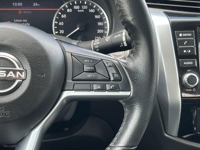 Nissan Navara 2023 - Imagen 17 de 20