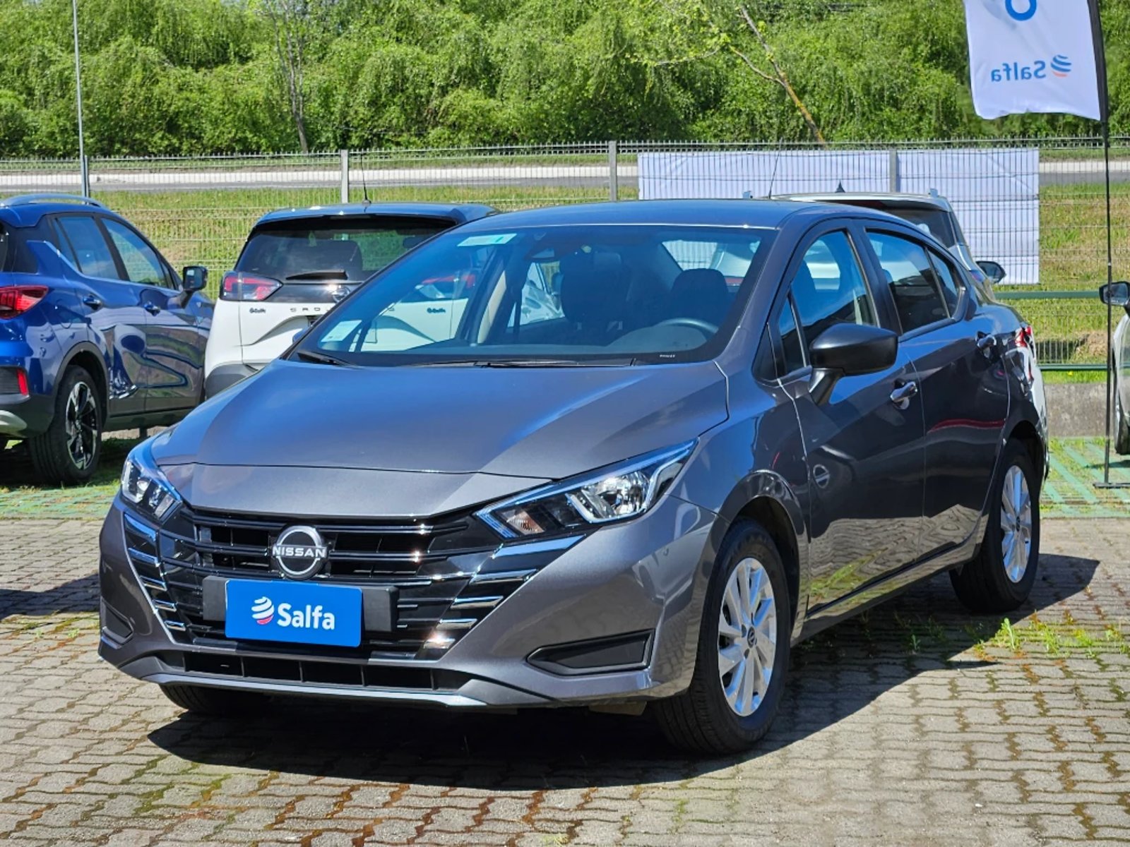 Nissan Versa 2025