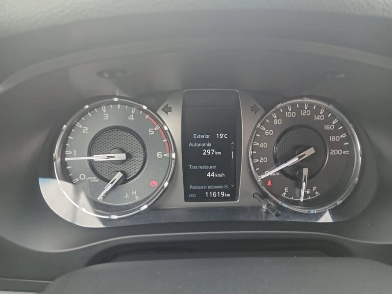 Toyota Hilux 2025 - Imagen 13 de 20