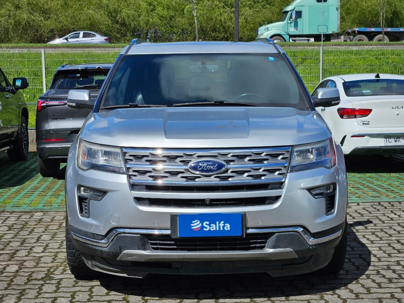 Ford Explorer 2020 - Foto 2 de 20