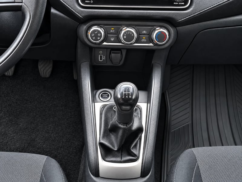 Nissan Versa 2025 - Imagen 19 de 20