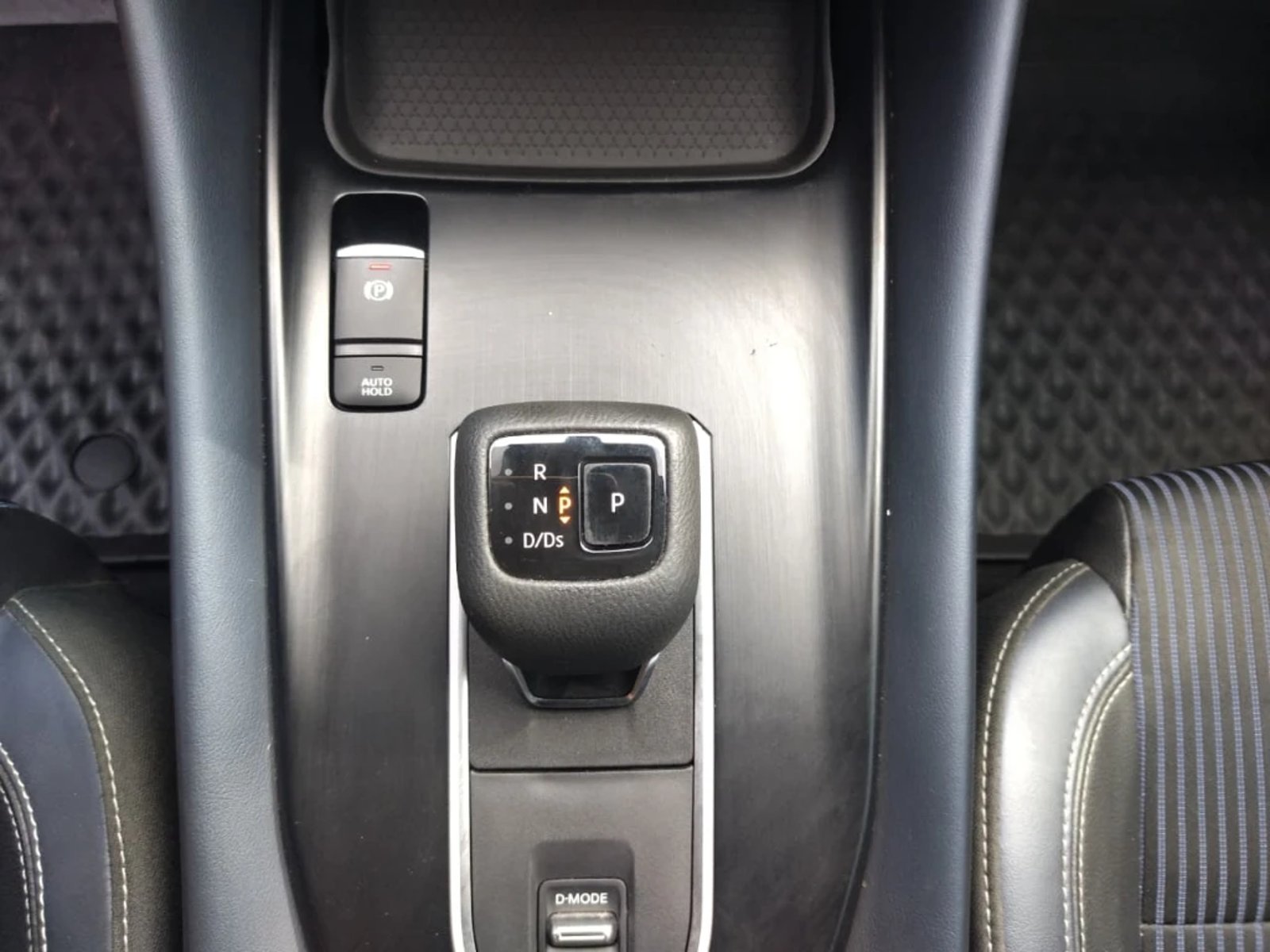Nissan QASHQAI 1.3T ADVANCE 2WD CVT AT 5P 2024 - Imagen 18 de 20