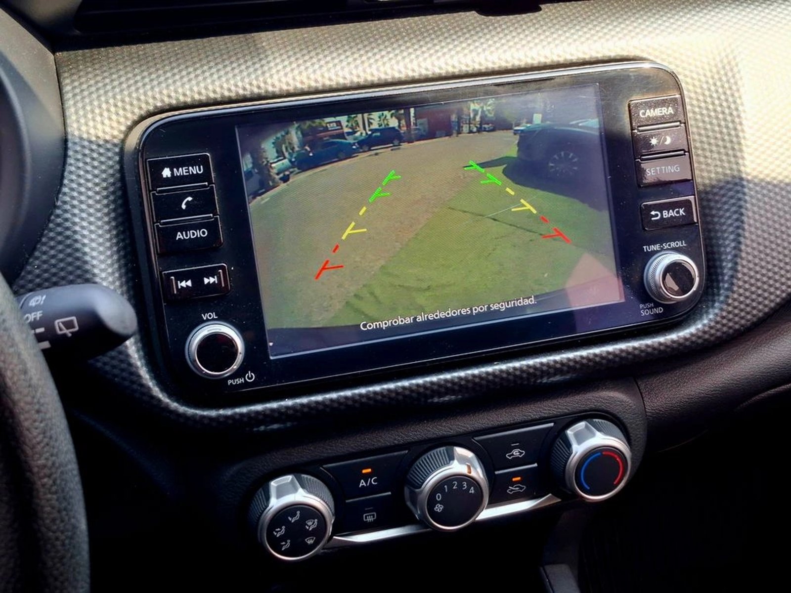 Nissan Kicks 2024 - Imagen 19 de 20