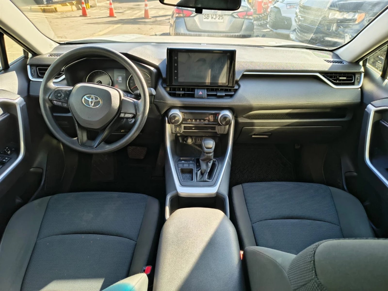 Toyota Rav4 2025 - Imagen 10 de 20