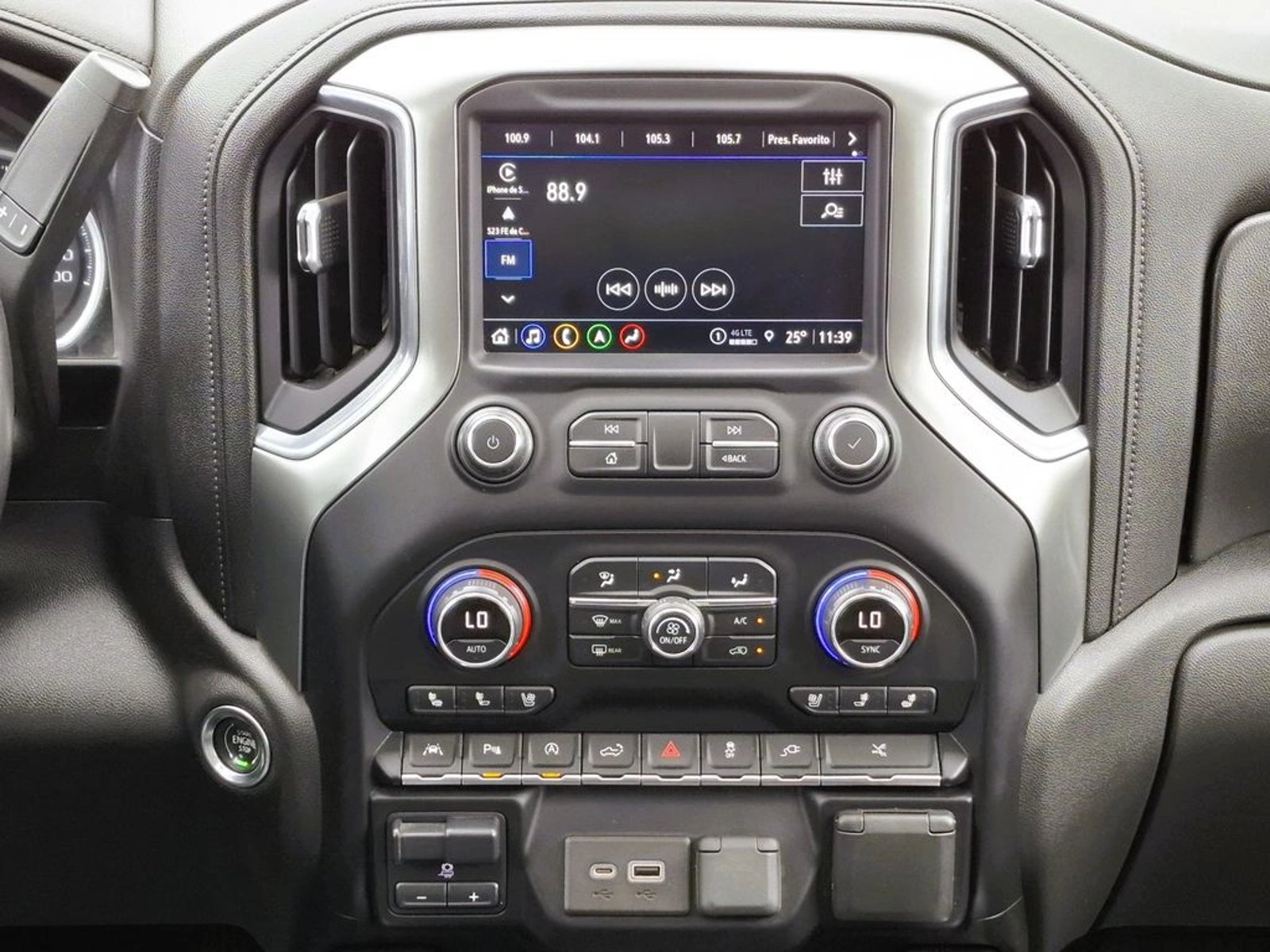 Chevrolet Silverado 2022 - Imagen 17 de 20