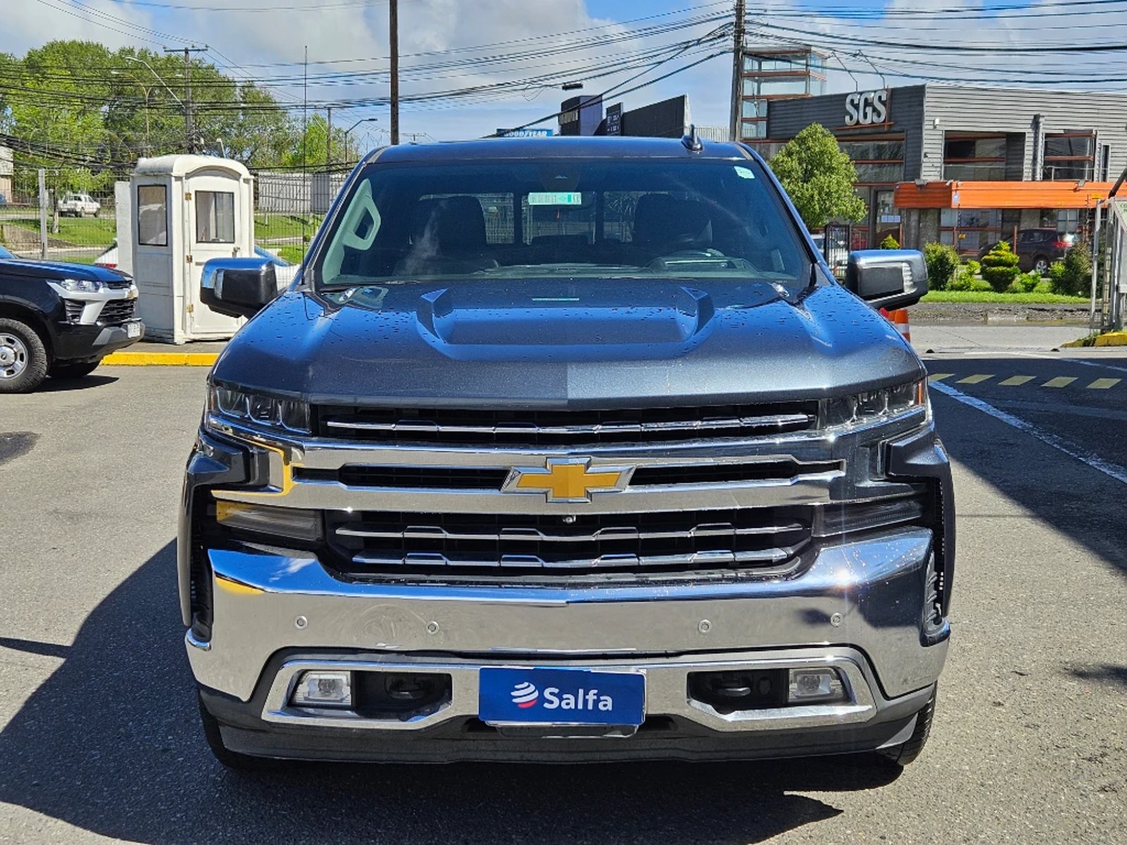 Chevrolet Silverado 2020 - Foto 2 de 20