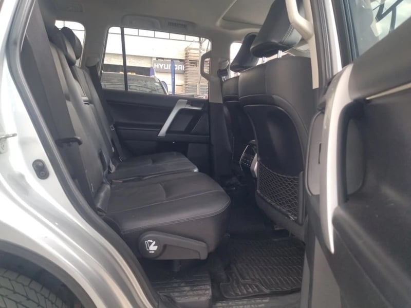 Toyota Land cruiser prado 2024 - Imagen 20 de 20