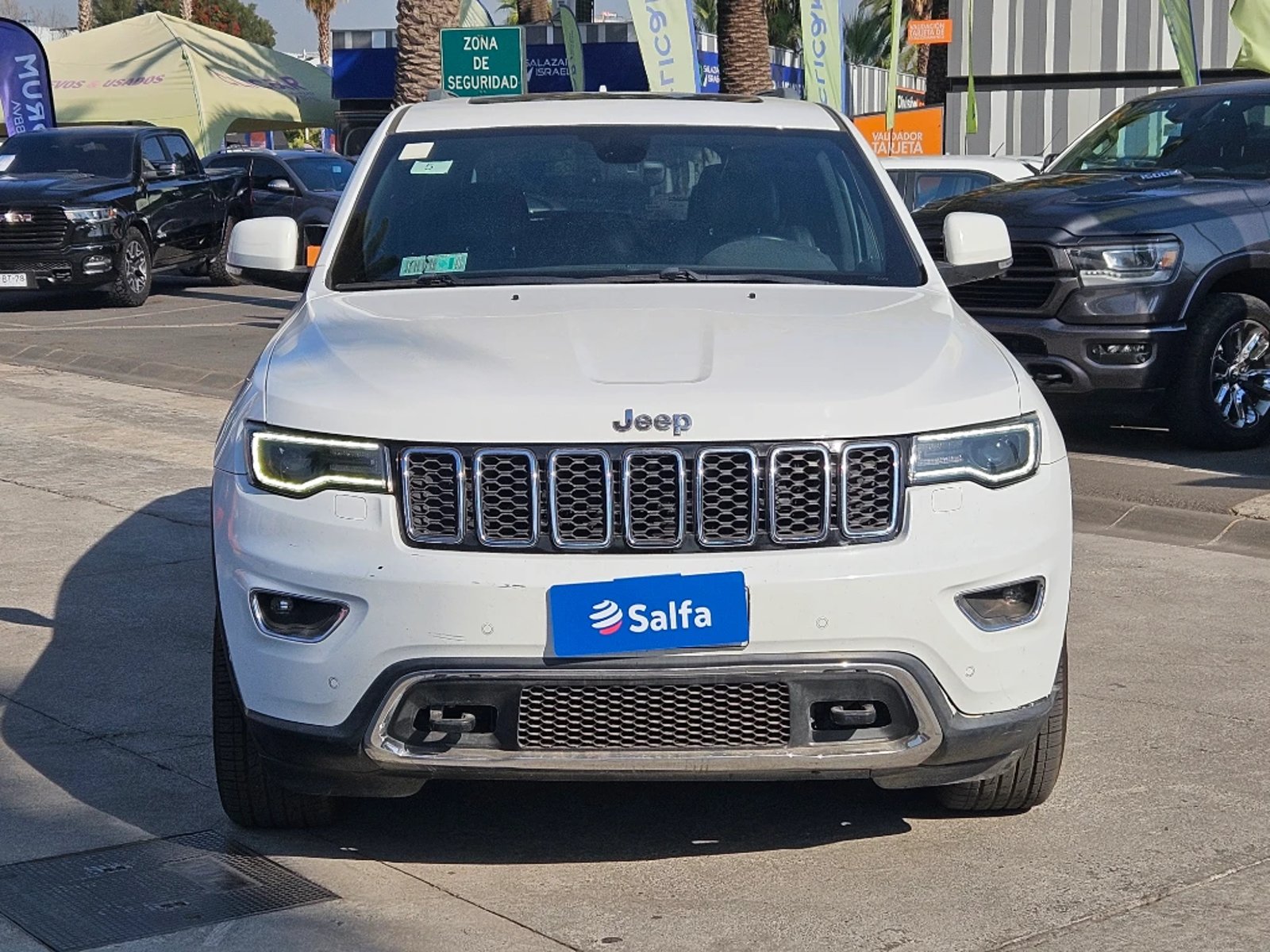 Jeep GRAND CHEROKEE 3.6 LIMITED LX 4X4 AT 5P 2018 - Foto 2 de 20