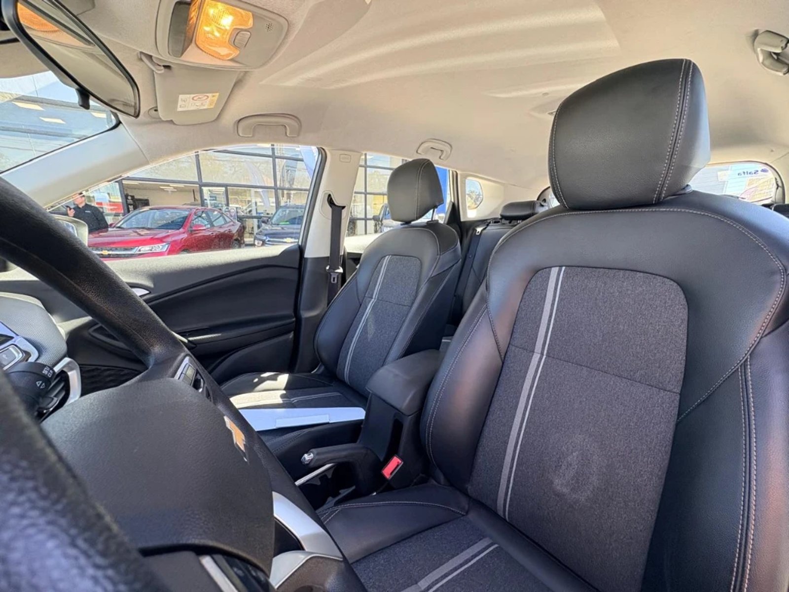 CHEVROLET TRACKER 1.2T LTZ R 4X2 AT 5P 2025 - Imagen 20 de 20