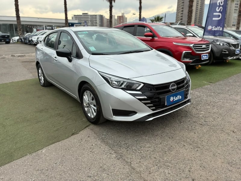 Nissan Versa 2025 - Imagen 3 de 20