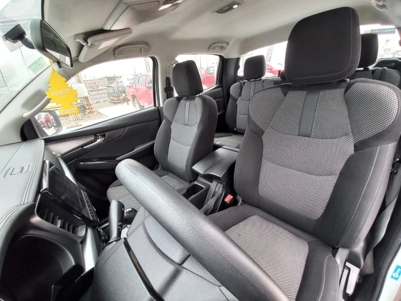Mazda Bt-50 2024 - Imagen 19 de 20