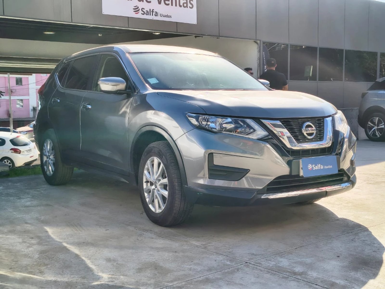 Nissan X-trail 2023 - Foto 3 de 20