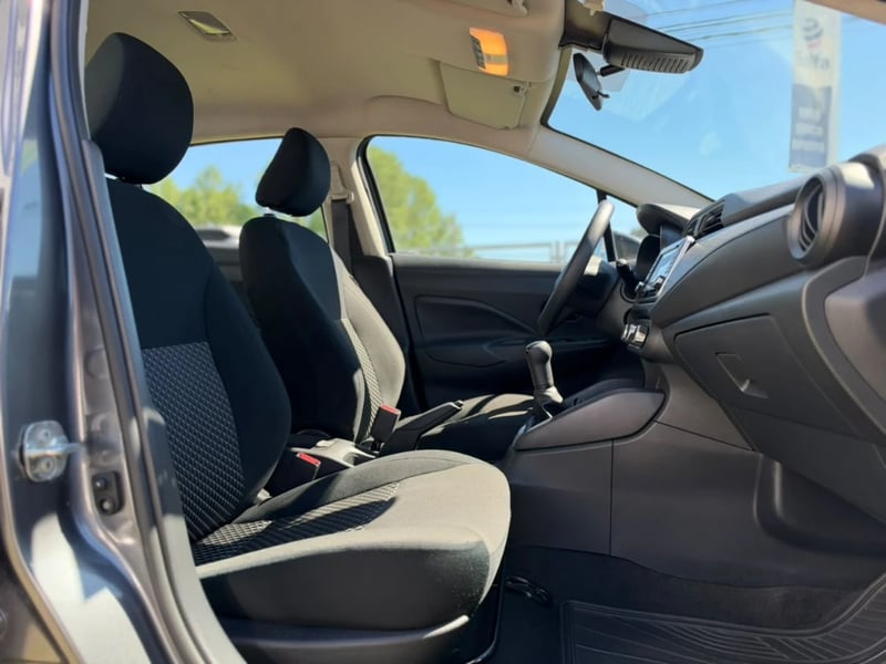 Nissan Versa 2025 - Imagen 18 de 20