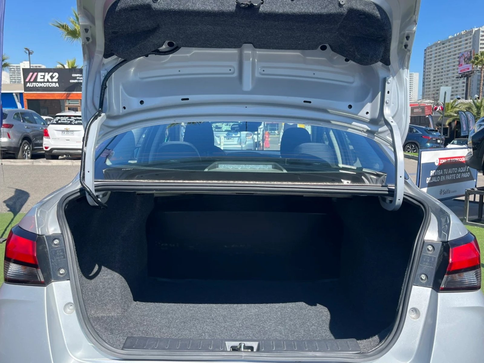 Nissan Versa 2025 - Imagen 12 de 20