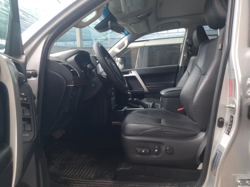 Toyota Land cruiser prado 2024 - Imagen 9 de 20
