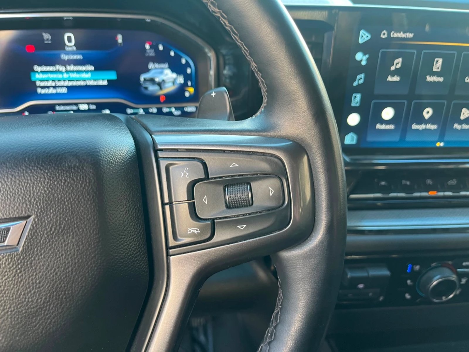 Chevrolet Silverado 2024 - Imagen 14 de 20