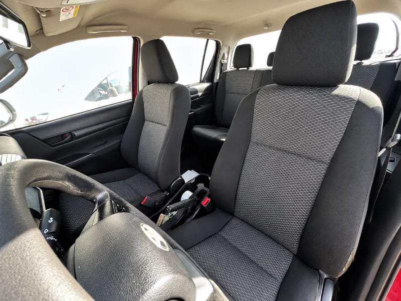 Toyota Hilux 2023 - Imagen 13 de 20