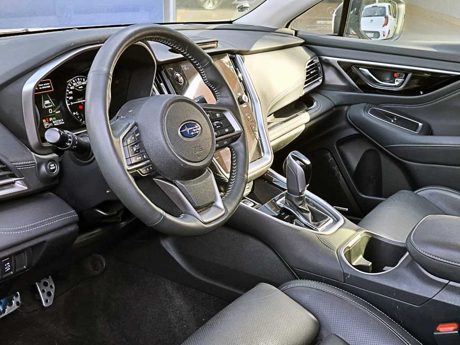 SUBARU OUTBACK 2.4 T TOURING GARDX AT 4X4 2024 - Imagen 11 de 20
