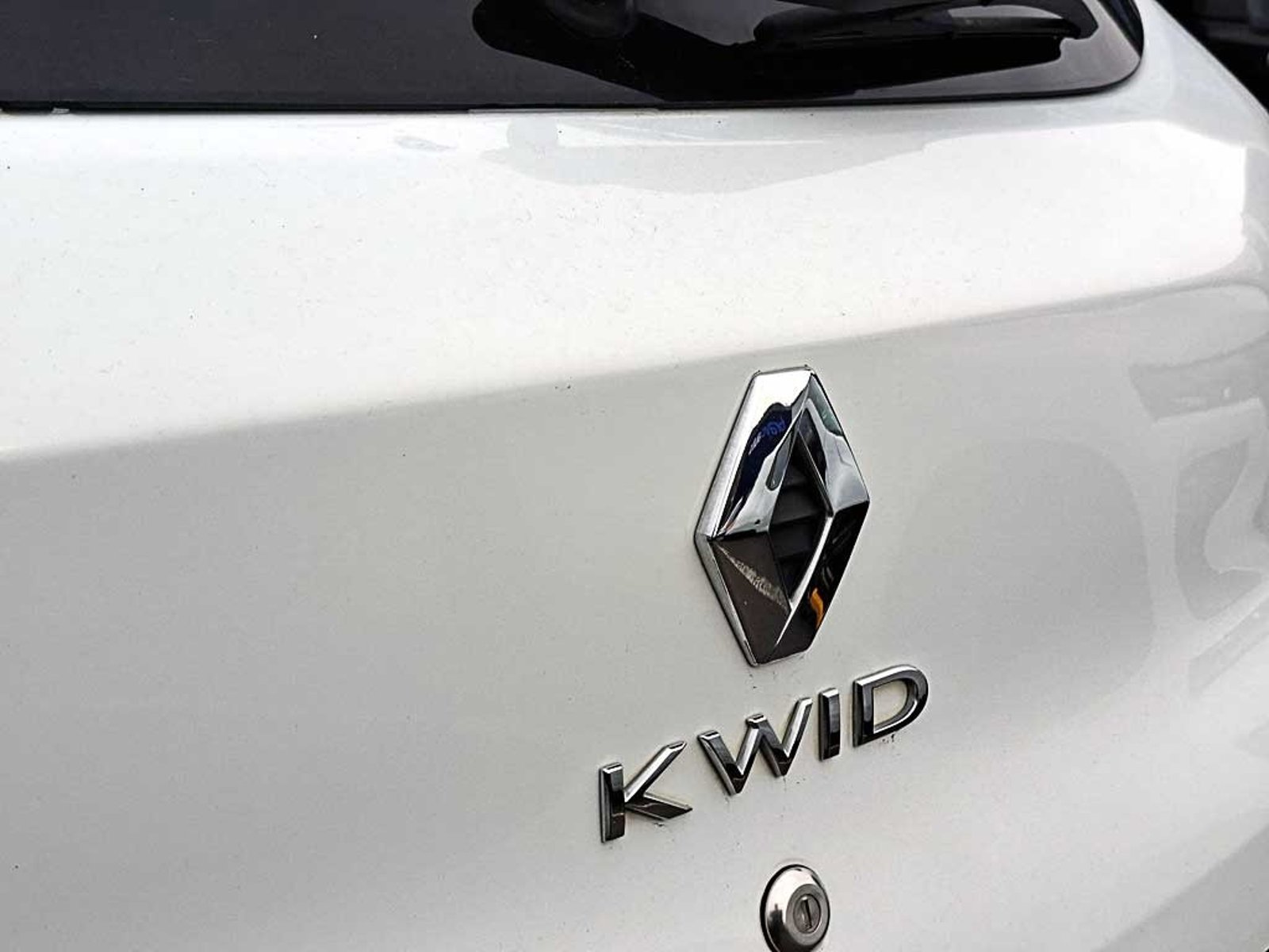 RENAULT KWID (IN) 1.0 HB ZEN MT 2024 - Imagen 9 de 19