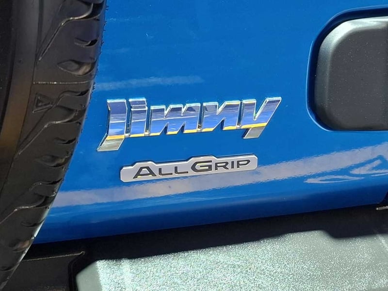 Suzuki JIMNY 1.5 GLX AT 4X4 2026 - Imagen 9 de 20