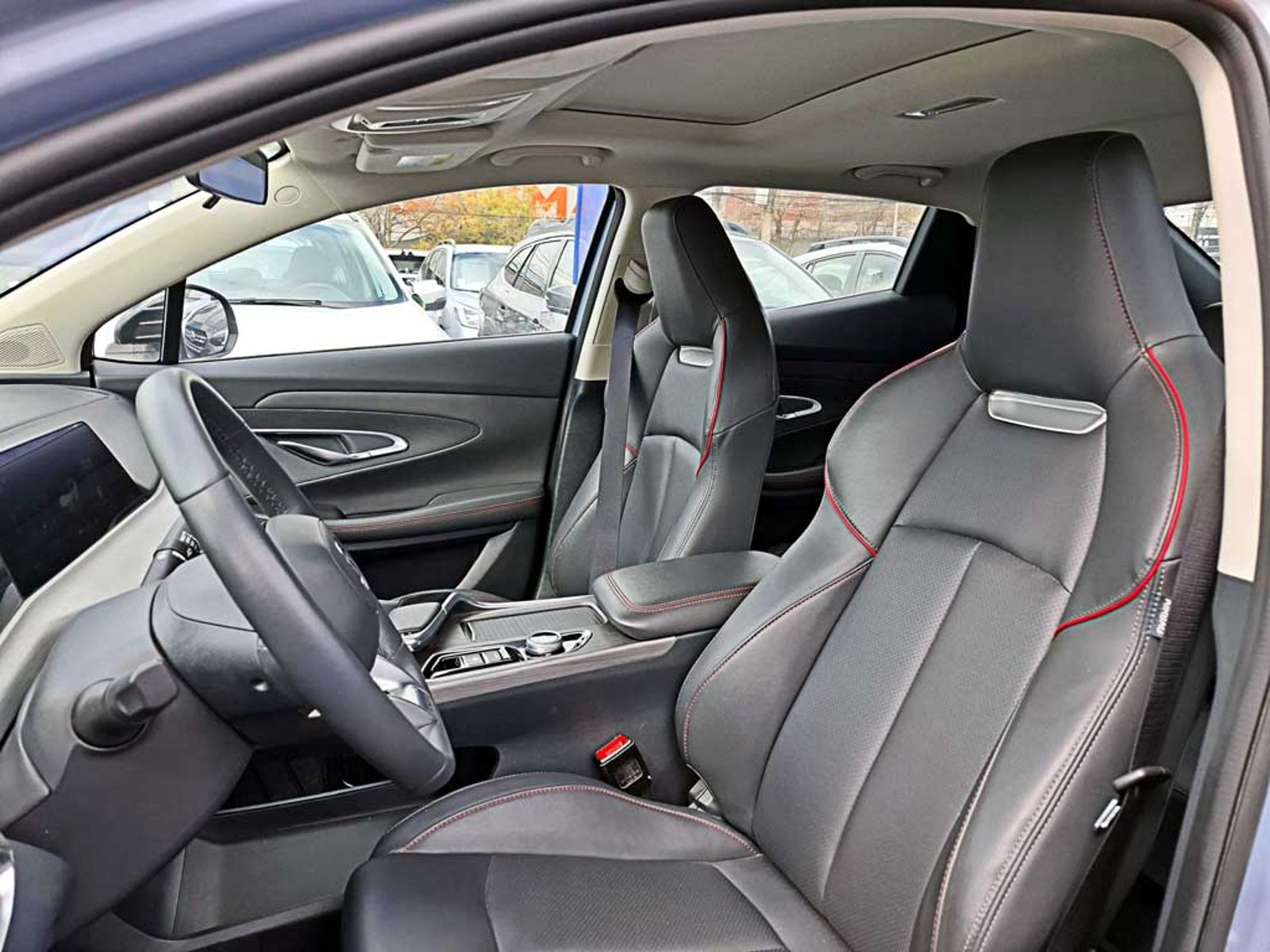 Changan UNI-T 1.5 LUXURY AT 2024 - Imagen 15 de 20