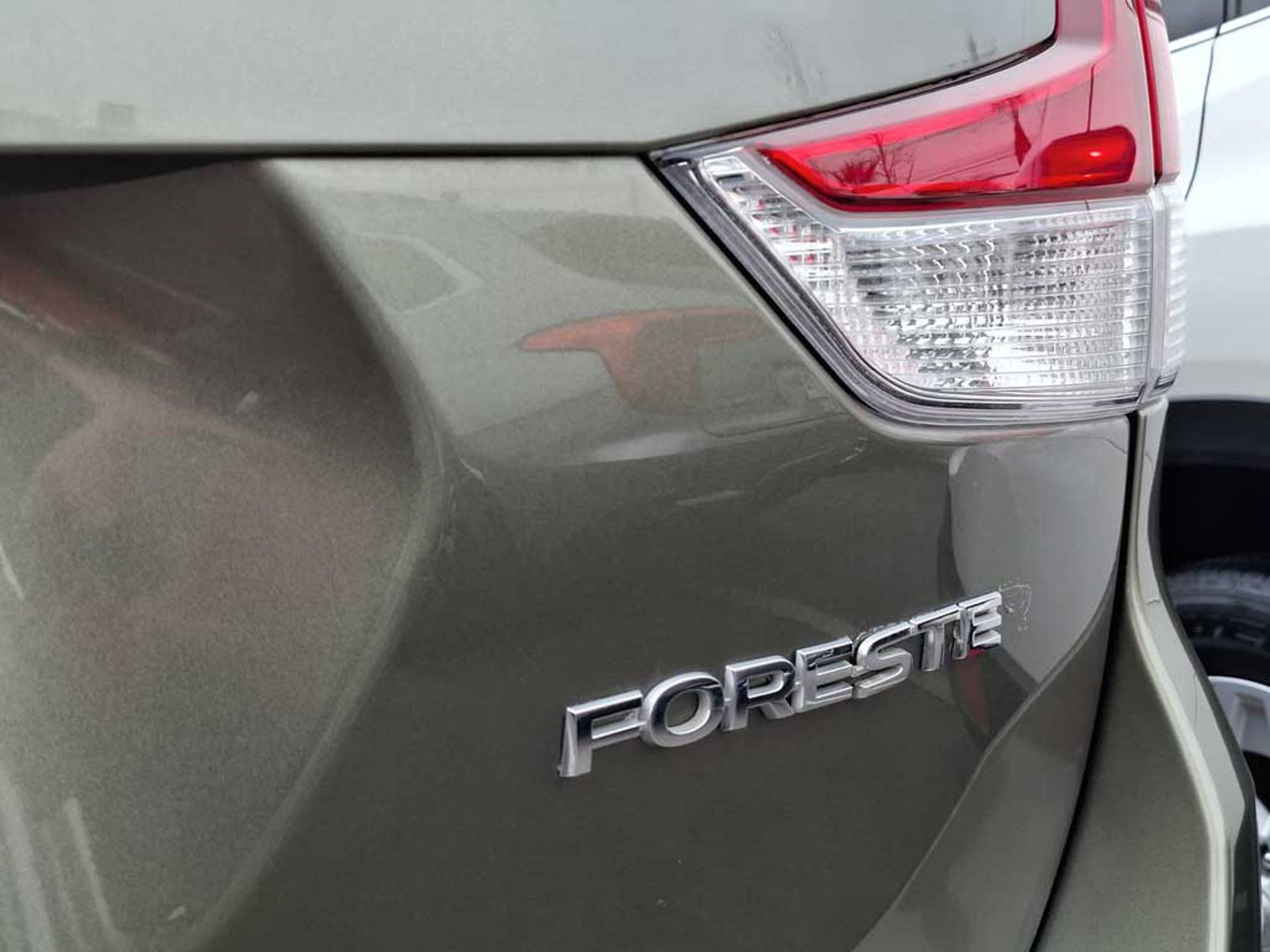 Subaru FORESTER 2.0 X AT 4X4 2024 - Imagen 10 de 20