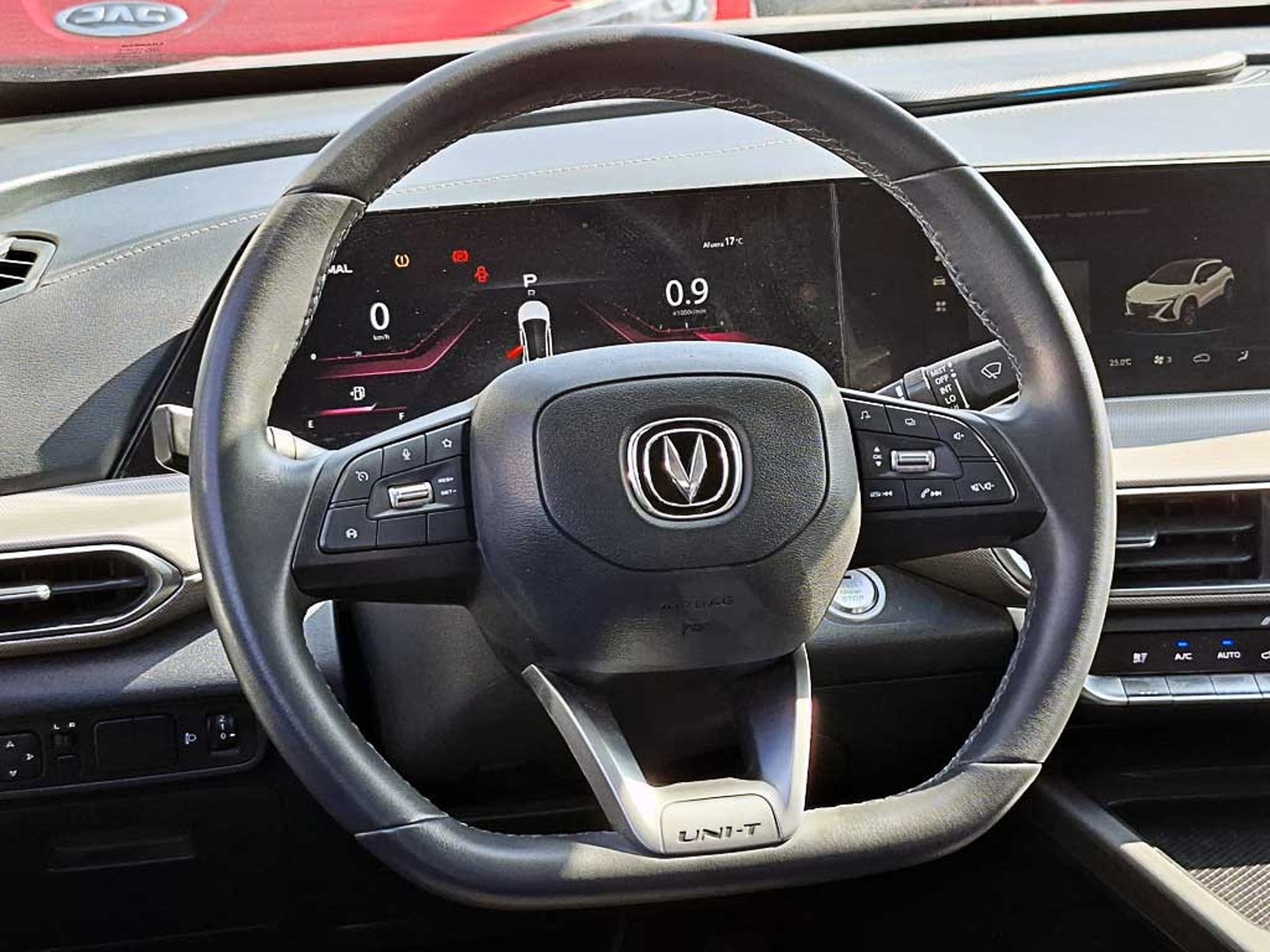 CHANGAN UNI-T (IN) 1.5 4X2 AT 5P 2024 - Imagen 10 de 20