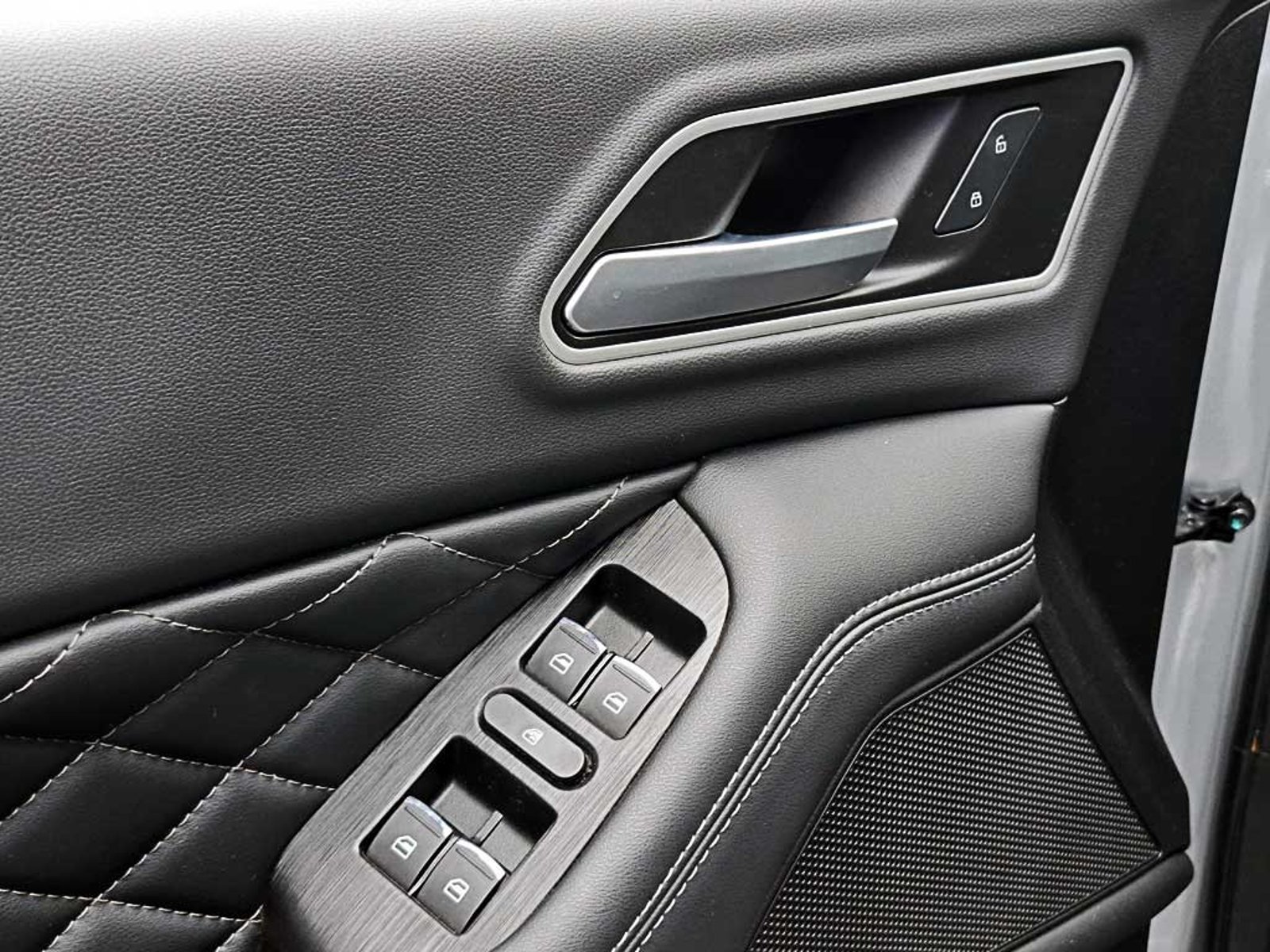 GREAT WALL POER 2.0 PLUS DELUXE AT 4X4 DIESEL 2025 - Imagen 11 de 20