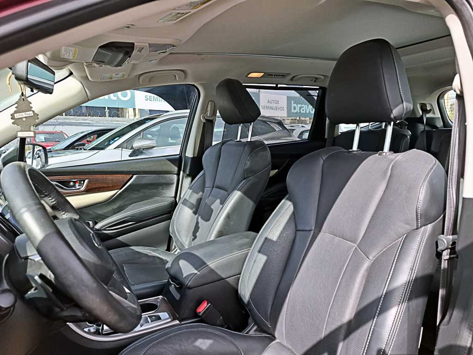 Subaru EVOLTIS 2.4 T TOURING GARDX AT 4X4 2023 - Imagen 14 de 20