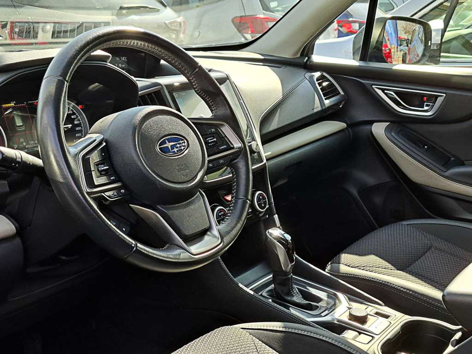 Subaru FORESTER 2.0i AWD CVT XS 2024 - Imagen 12 de 20