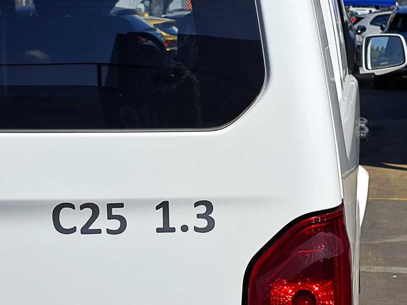 DFSK CARGO VAN C25 1.3 C25 AC MT 2025 - Imagen 9 de 20