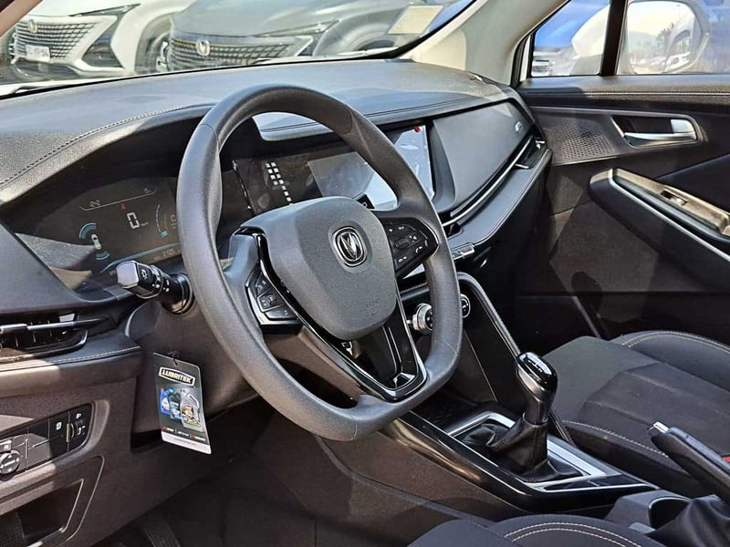 Changan NEW CS15 1.5 LUXURY MT 2023 - Imagen 13 de 20
