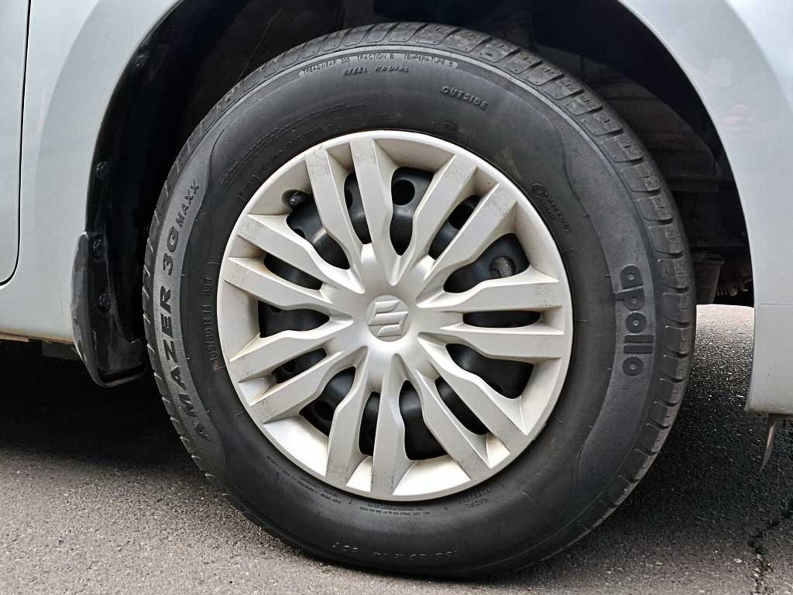 SUZUKI DZIRE (IN) 1.2 GL MT 2024 - Imagen 8 de 19