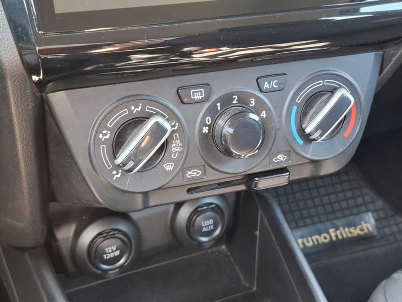 Suzuki SWIFT 1.2 GL MT 2024 - Imagen 18 de 20