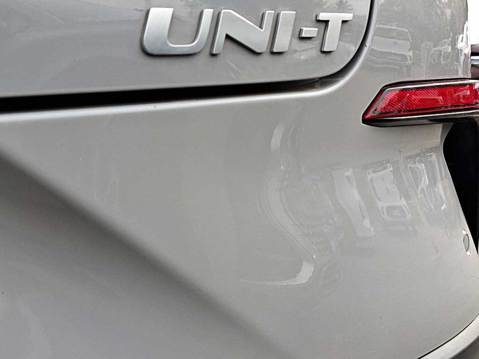 CHANGAN UNI-T (IN) 1.5 Luxury 2024 - Imagen 9 de 20