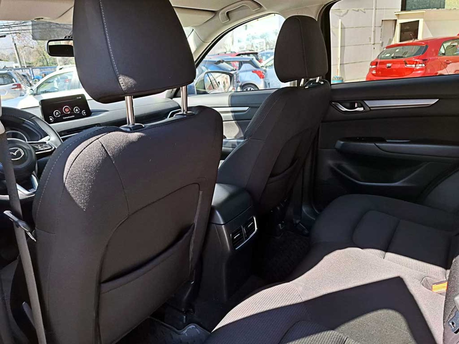 Mazda CX-5 2.0 CORE AT 2023 - Imagen 16 de 20