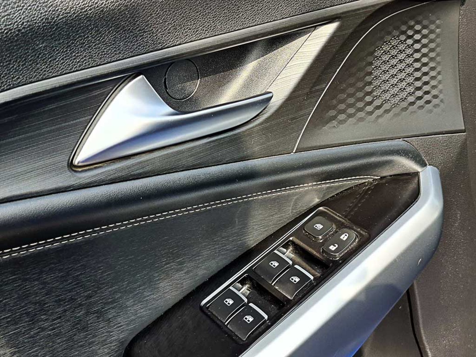 JAC JS8 1.5 LUXURY SE DCT AT 2024 - Imagen 20 de 20