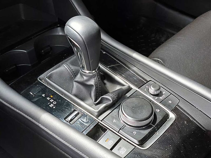 Mazda 3 SPORT 2.5 SPORT HIGH AT 2025 - Imagen 19 de 20