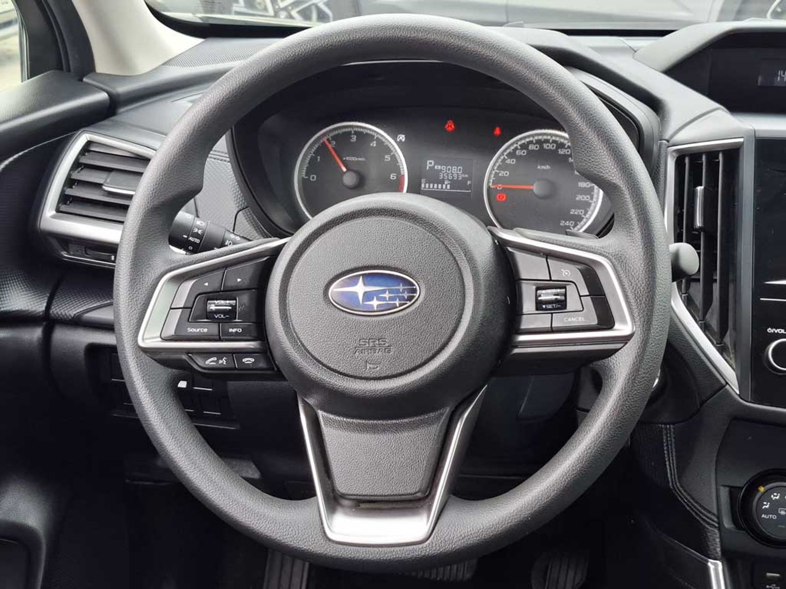 Subaru FORESTER 2.0 X AT 4X4 2024 - Imagen 11 de 20